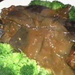 中国料理　龍 - なまこの醤油煮込みです