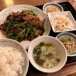 中華料理 豊楽園 - ニラレバセット