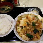 ラッキー飯店 - 