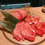 Ozaki Gyuu Yakiniku Ginza Himuka - 