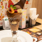 デニーズ - 2020.12 GODIVA チョコレートサンデー（1,208円）