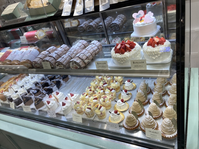 ピネード イオンモール津南店 高茶屋 ケーキ 食べログ ピネード イオンモール津南店 高茶屋 ケーキ 食べログ