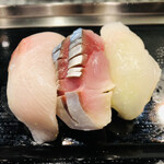 太田鮨 - カンパチ　しめ鯖　ヒラメ