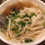 メーヤウ(タイ風牛スジ煮込みそば)