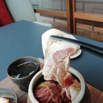 和牛焼肉ダイニングAGORA - 豚～鶏～