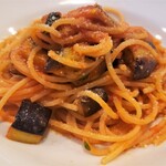 イタリア料理オピューム - 揚げ茄子のトマトソース スパゲッティー