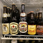 炭火焼 西垣鶏 - 瓶ビール、根強い人気のホッピーもあります。