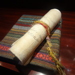 世界一周 旅ダイニング居酒屋PUSHUP  - お品書きの巻物