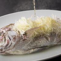 本日の鮮魚の姿蒸し1尾