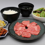 Kurogewagyuuyakiniku Ushikuro - 