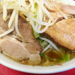 ラーメン二郎 - 今日の豚