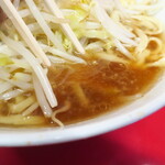 ラーメン二郎 - スープ