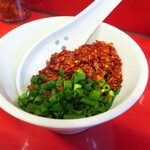 ラーメン二郎 - 待ってる間にカスタマイズ