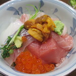 Yushima San Choume - 「鮮度抜群海鮮丼」(1,200円）
