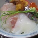 Yushima San Choume - 「鮮度抜群海鮮丼」(1,200円）