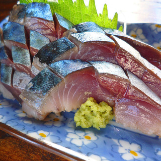 豊洲直送の海の幸を堪能！大将が釣り上げた魚や、希少なものも◎