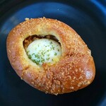 オリーブ - キーマカレーパン