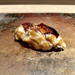 菊鮨 - 穴子（対馬）〜ホロホロと定番の厚みと美味さ。