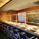 菊鮨 - ソーシャルディスタンスを確保され安心です ♫