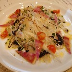 ツバメキッチン - 真鯛と新玉ねぎのカルパッチョ