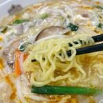 たんぽぽ - 酸辣湯麺の麺