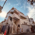 Itaria Shokudou Shimaneko - 【2021年１月22日】この建物の地下１階にお店が在ります。