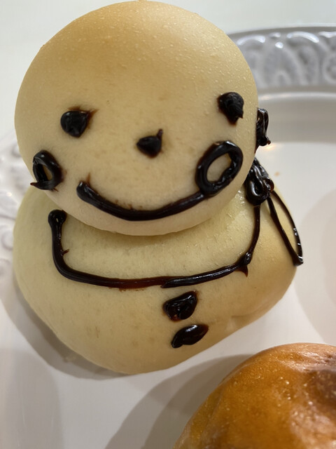 ゆきだるまパン かわいい By Light564 コムズ ベーカリー Komu S Bakery センター北 パン 食べログ