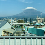 Kasagiya - ☆富士山の山頂に笠雲がかかっていた。珍しい。
