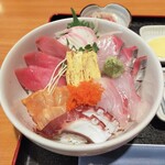 Akashi - お刺身丼