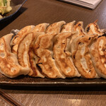 肉汁餃子のダンダダン - 肉汁焼餃子