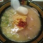 一蘭 - ラーメン・ゆで卵。