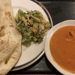 ガンジス - バターチキン+胡麻ナン