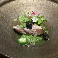 Itsuki - 胡麻鯖の炙り
                    ライムとオリーブオイル