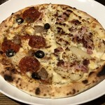 American Pizza&Craft Beer TRUNK - サービスピザランチ[トランクスペシャル、カラテキッド](2020/10撮影)