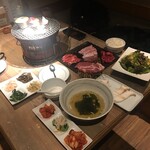 炭火焼肉 尹家 - 