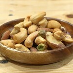 Hathor - 燻製したＭＩＸナッツ