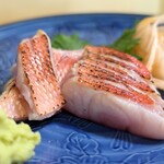 よし春 - 金目鯛の炙り造り