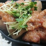 Wajima - 大きなレンコンと柔らかな鶏竜田。餡が円やかな旨塩味