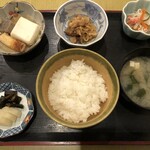 Meshidokoro Toraya - 定食