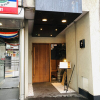 寿し処 寿々 - 「溜池山王駅」から徒歩1分、雑居ビル 1階