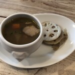 カタネカフェ - セットのスープ