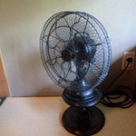 玄 - レトロな扇風機