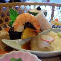 韻松亭 - こんにゃくと湯葉の刺身