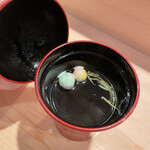 登喜和鮨 - お吸い物