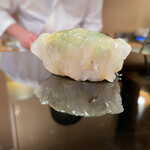 登喜和鮨 - 新潟産ウマズラハギ肝挟み