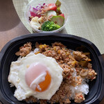 Vivo - この日は、ガパオライスも有りました(^_^)v