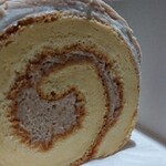 ビスケットキング - モンブランロールケーキ