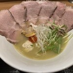 麺屋 貝原 - 貝塩そば+チャーシュー1,150円税込