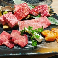 近江うし 焼肉 にくTATSU 青山本店 - 