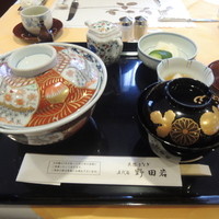 野田岩 日本橋高島屋特別食堂 - 中入れ丼セット
